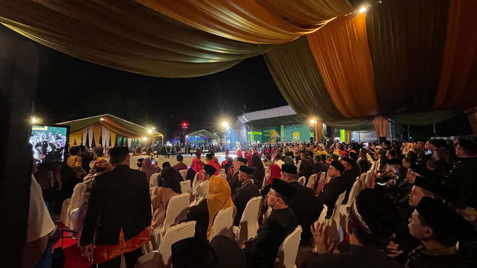 Meriah, Ribuan Pengunjung Sesaki Pembukaan PKA-8.