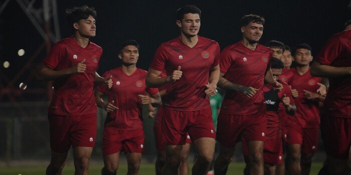 Timnas Indonesia Latihan Sore dengan Skuad Lengkap. Foto : PSSI