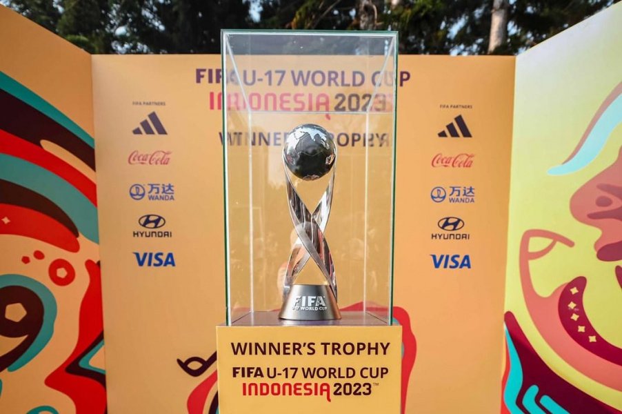 Piala bergilir Piala Dunia U-17 2023. Foto : PSSI