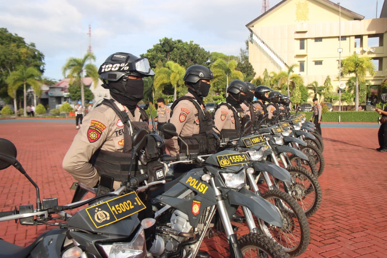 Satgas Operasi Mantap Brata (OMB) Seulawah 2023-2024 menggelar apel siaga di lapangan Polda Aceh, Senin, 8 Januari 2024. Foto : Humas Polda Aceh
