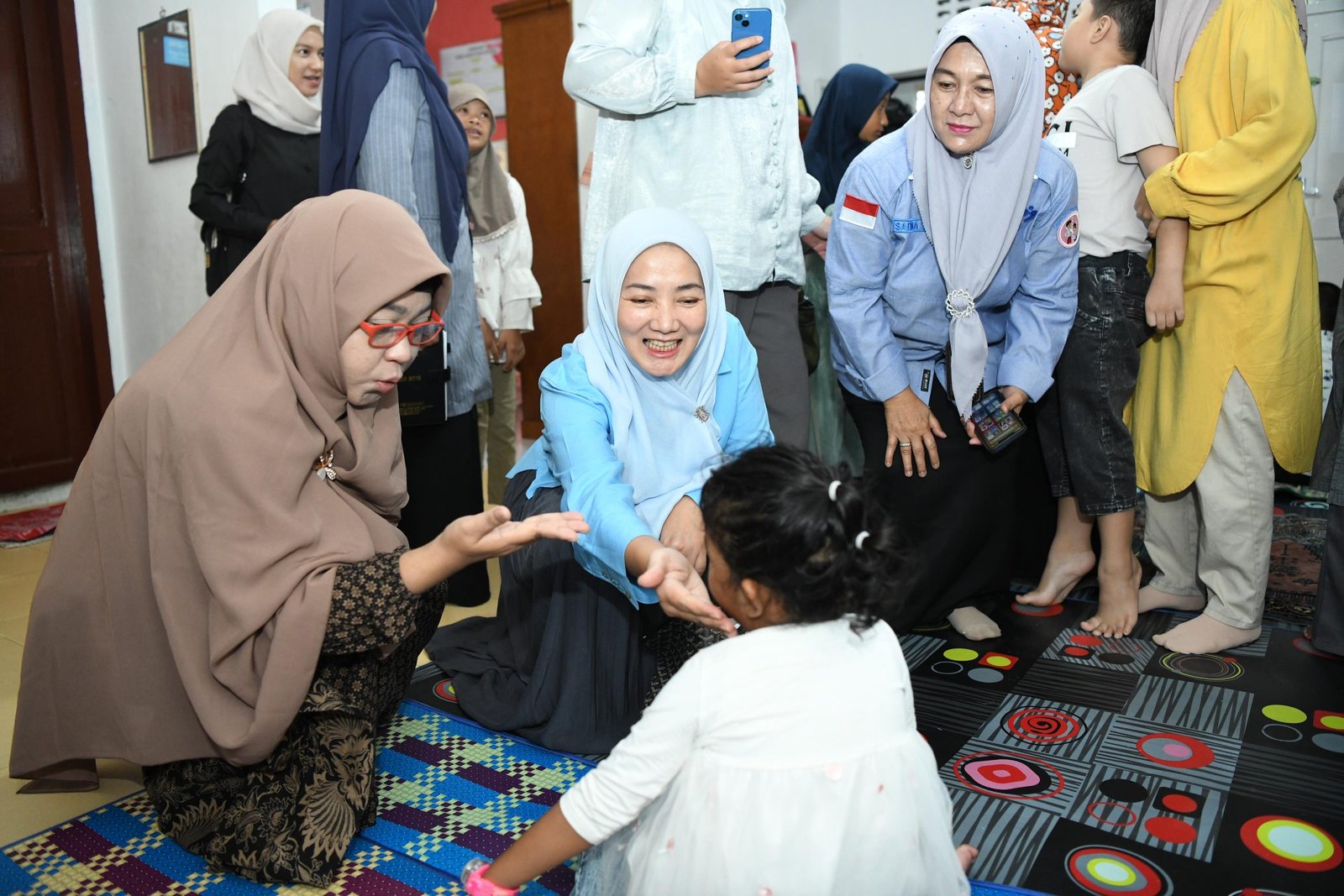 Bunda PAUD Aceh Ayu Marzuki lakukan kunjungan silaturahmi ke PAUD Inklusif Aceh Flexi School, Banda Aceh, Selasa (23/01/2024).