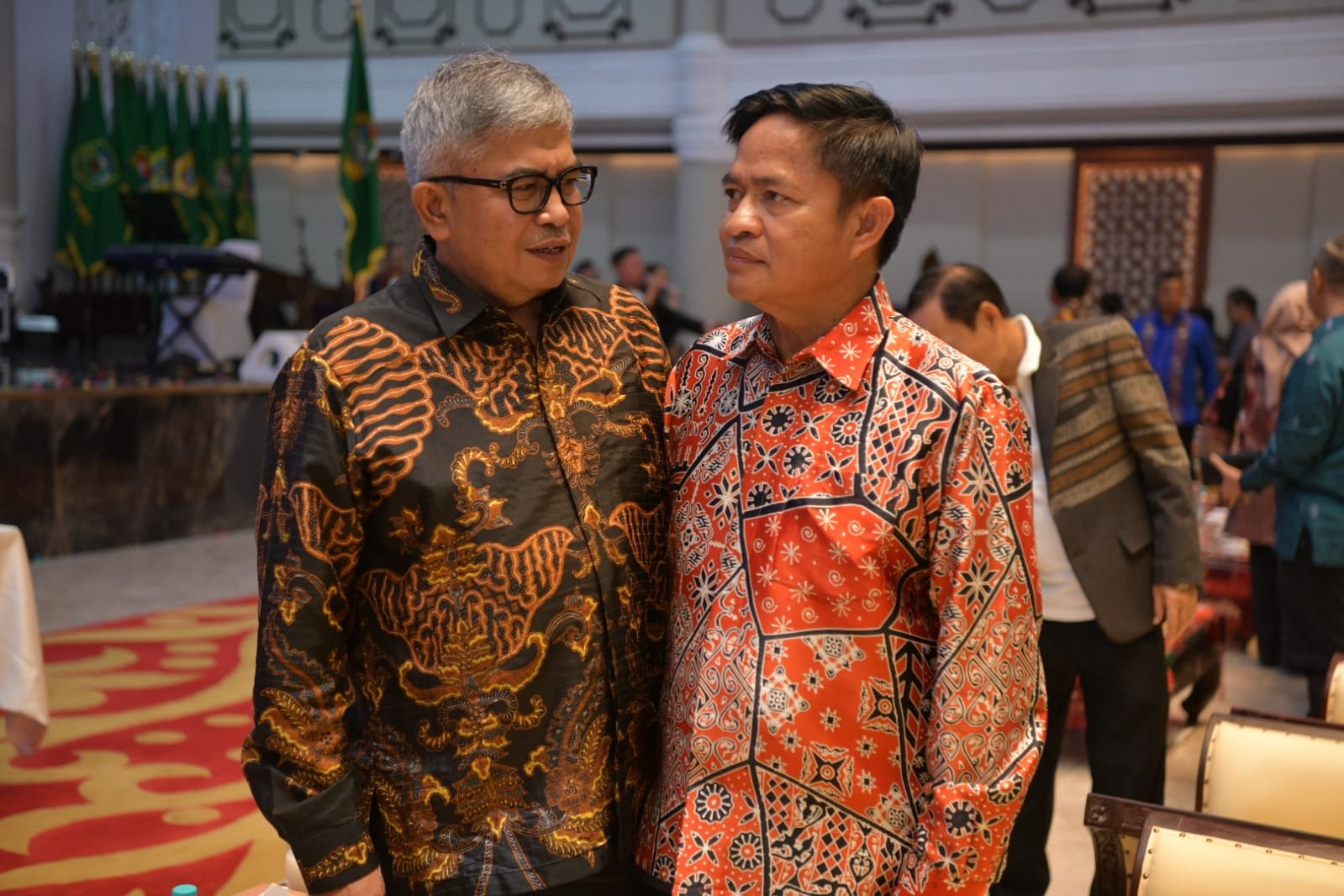 Pj. Gubernur Aceh, Bustami, SE. M. Si dan Pj. Ketua TP-PKK Aceh, Mellani Subarni Menghadiri Syukuran Hari Ulang Tahun (HUT ke -76) Pemprov Sumatera Utara dan Halal Bihalal Idul Fitri 1445 H Tahun 2024 di Aula Raja Inal Siregar, Medan, Sumatera Utara, Kamis, 18 April 2024.