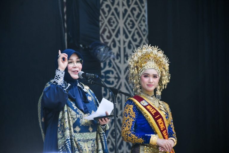 “Sinergi Jadi Kunci, Illiza Dorong Kolaborasi TNI AU dan Pemko untuk Keamanan dan Kemanusiaan”