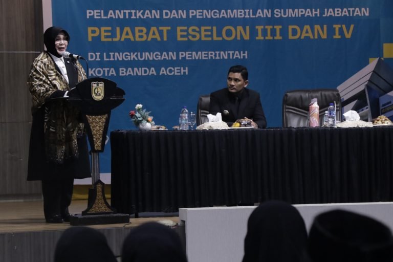 Illiza Lantik 66 Pejabat Eselon III dan IV di Lingkungan Pemko Banda Aceh