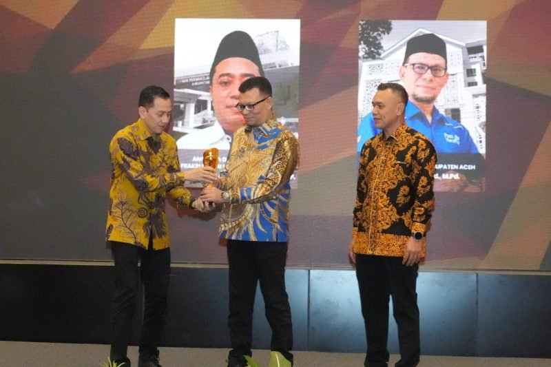 Masuk Daftar Penerima Pemred Award 2026 dari Aceh, Dr. Musriadi Raih Penghargaan Bidang Komunikasi Publik