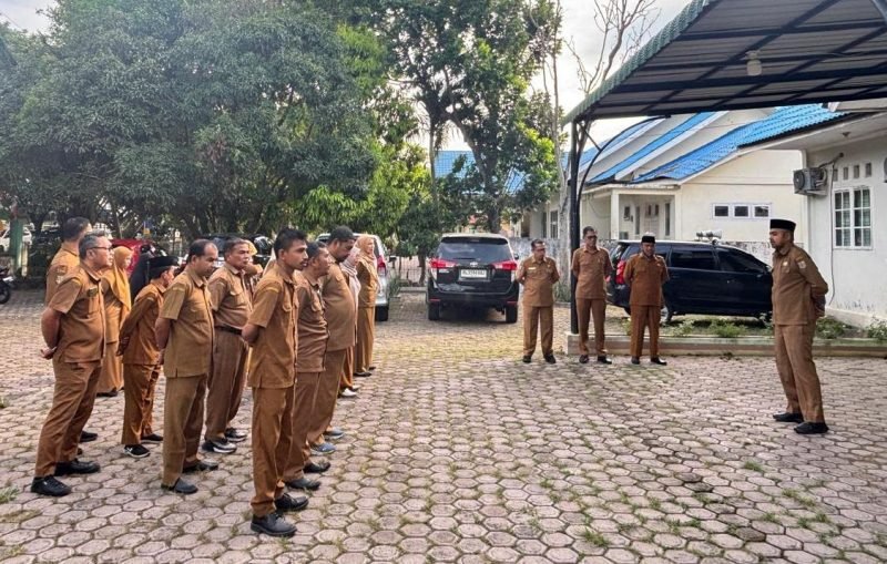 Plt Kadisdik Dayah Banda Aceh Tekankan Disiplin ASN dan Percepatan Kegiatan Tahun 2026